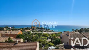 Duplex in Carqueiranne (83320)