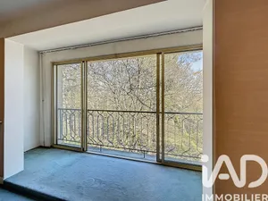 Apartment in Ville-d'Avray (92410)