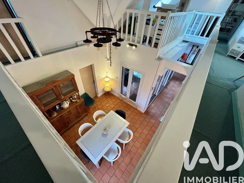 Maison 6 pièces 156 m² · à Neuillé · 156 m² · 245 900 €