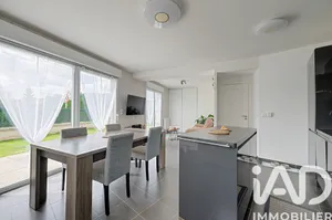 Apartment in Villevaudé (77410)