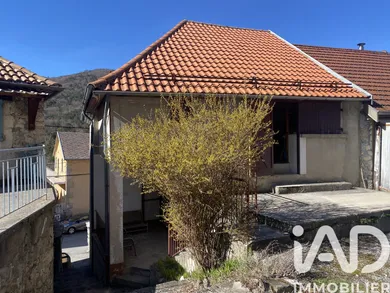 Village house in Saint-Julien-en-Beauchêne (05140)