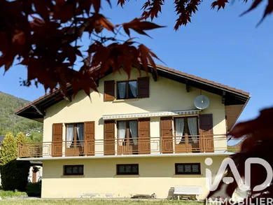 Traditional house in Cevins (73730)