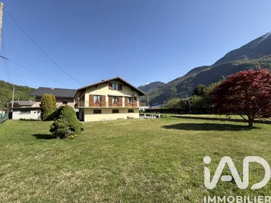 Maison traditionnelle à Cevins (73730)