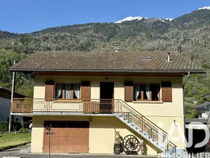 Traditional house in Cevins (73730)
