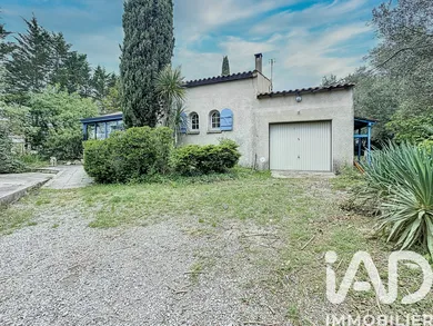 Traditional house in Saint-Jean-de-Cornies (34160)
