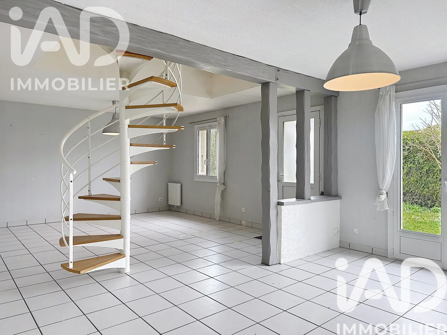 Vente maison à Villemandeur (45700) : maison traditionnelle 6 pièces 125 m² — 3