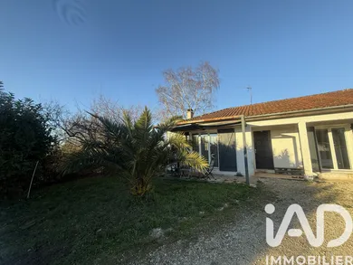 Maison à Saint-Michel-de-Montaigne (24230)