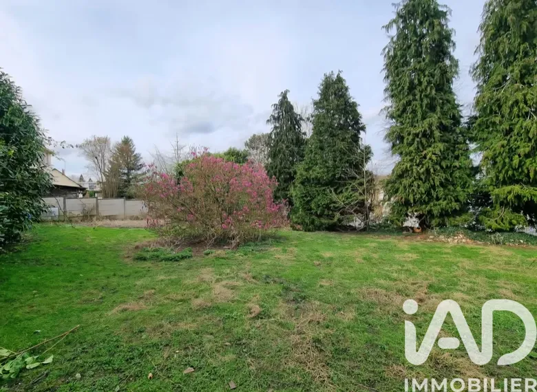 Terrain à bâtir à Pont-Audemer (27500) · 117 000 €