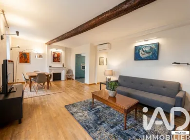 Apartment in Bandol (83150)