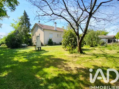 Maison traditionnelle à Rezé (44400)