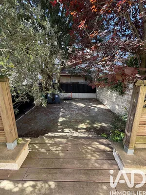 Village house in Carrières-sur-Seine (78420)