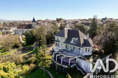 Mansion in Bouafle (78410)