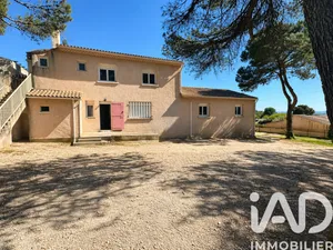 Immeuble à Piolenc (84420)