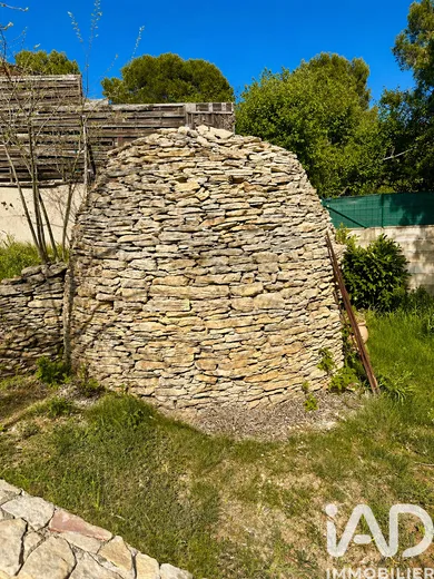 Immeuble à Piolenc (84420)