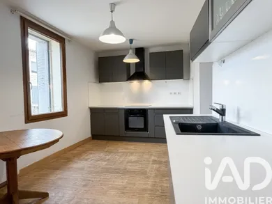 Village house in Espeluche (26780)