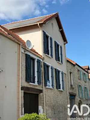 Maison de village à Carrières-sur-Seine (78420)