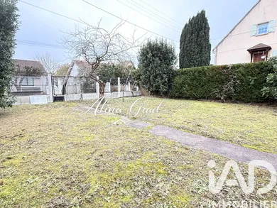 Building plot in Beauchamp (95250)