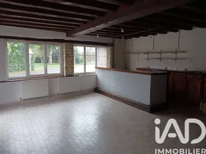 Boutique/Local commercial à Usson-du-Poitou (86350)