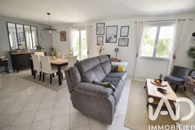 Maison à Verneuil-l'Étang (77390)