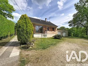 Pavillon à Diges (89240)