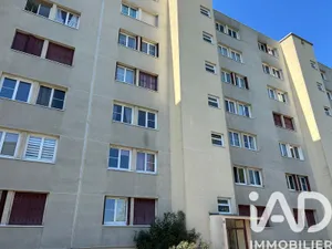 Apartment in Morsang-sur-Orge (91390)