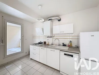 Apartment in Sens (89100)