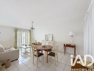 Apartment in Sens (89100)