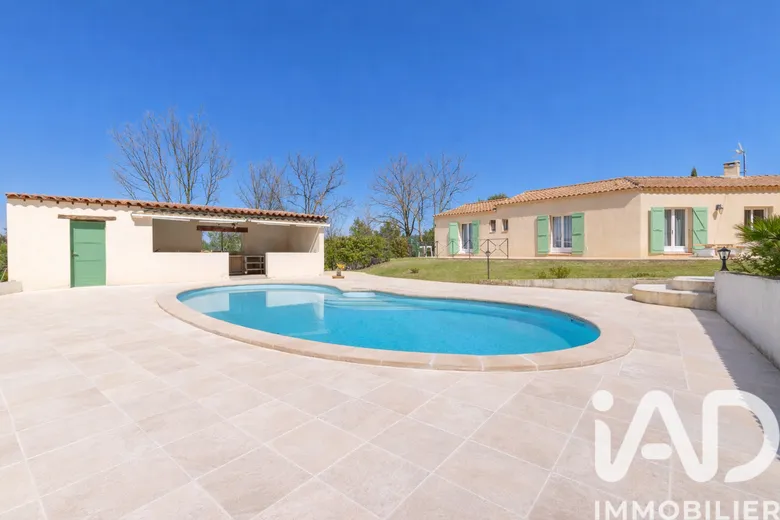 Maison 6 pièces 165 m² · à Jouques · 165 m² · 700 000 €