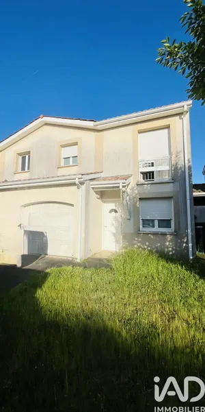 Townhouse in Libourne (33500)