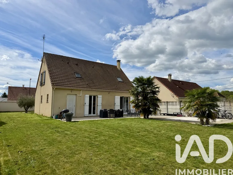 Maison 6 pièces 131 m² · à Vignoux-sur-Barangeon · 131 m² · 227 000 €
