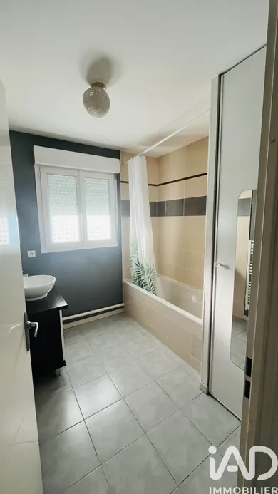 Townhouse in Libourne (33500)