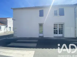 Studio à La Rochelle (17000)