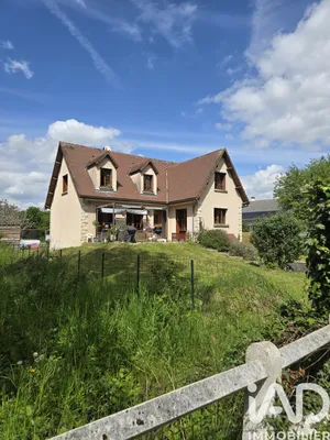 Maison de village à Chéroy (89690)