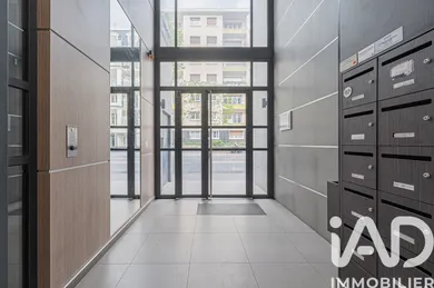 Apartment in Saint-Maur-des-Fossés (94210)