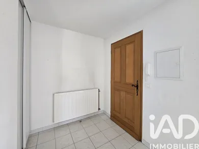 Apartment in Bagnols-sur-Cèze (30200)