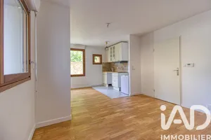 Studio in Eaubonne (95600)