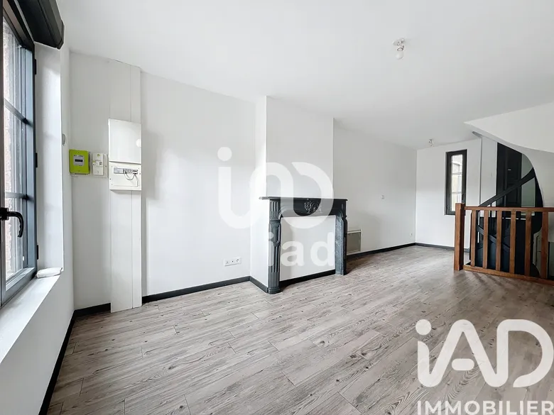 Immeuble 83 m² · à L'Aigle · 83 m² · 105 000 €