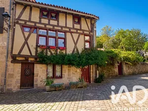 Maison à Parthenay (79200)