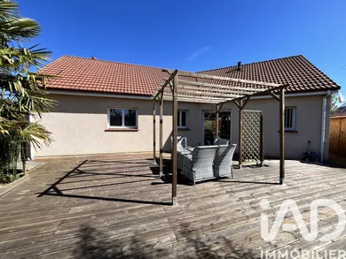 House in Beuzeville (27210)