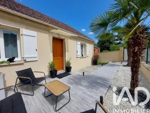 Traditional house in Samoreau (77210)