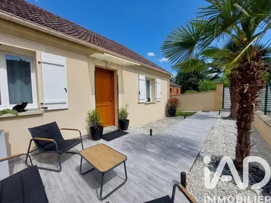 Traditional house in Samoreau (77210)