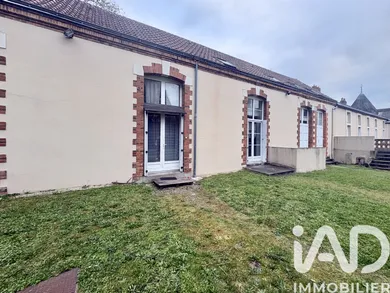 Apartment in Cholet (49300)