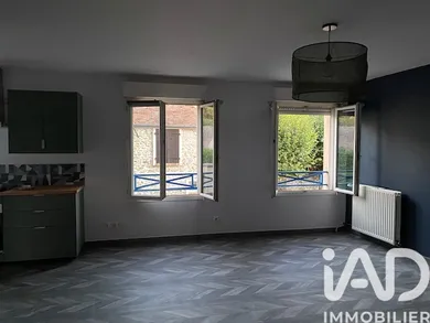 Apartment in Seine-Port (77240)