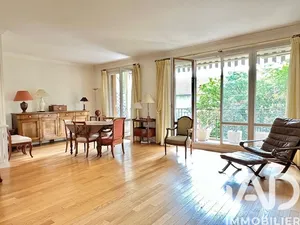 Apartment in Antony (92160)