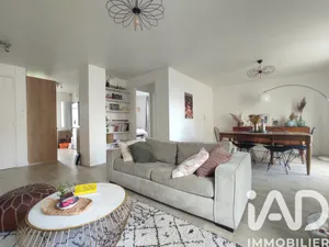 Apartment in Bourg-de-Péage (26300)