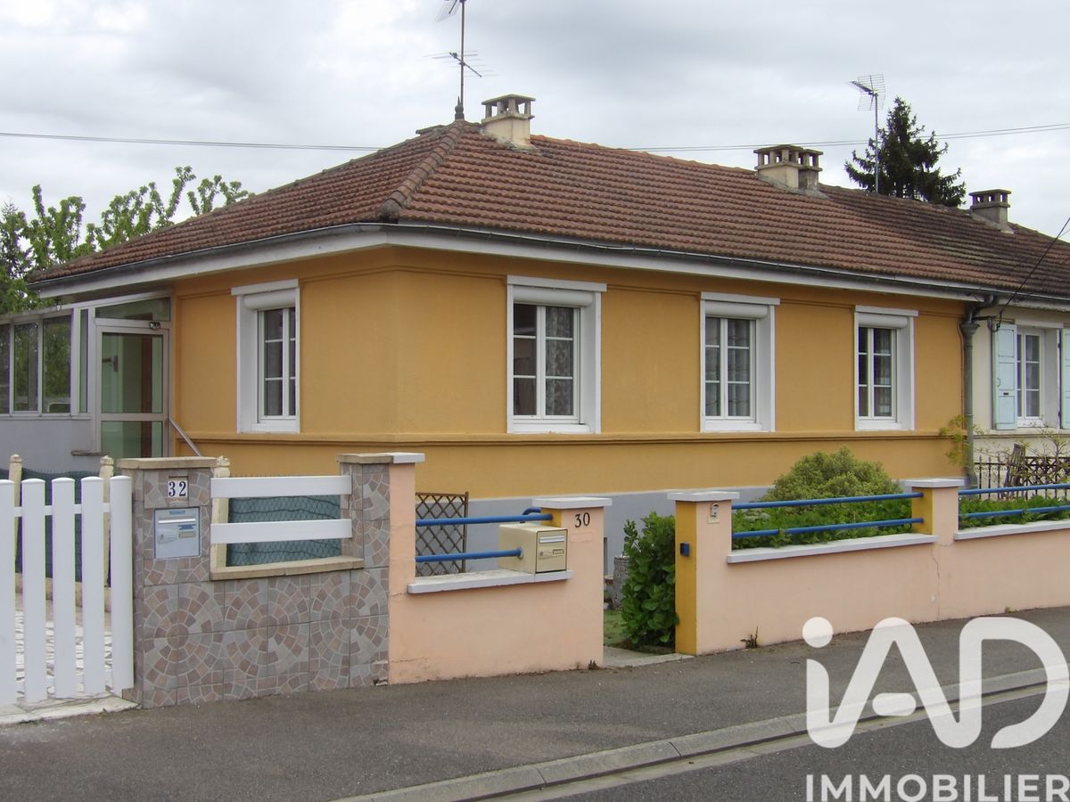 maison à Lucé