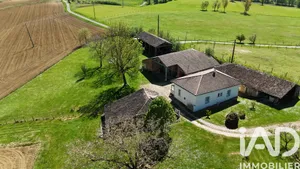 House in Montalzat (82270)