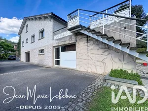 Building in Ampuis (69420)