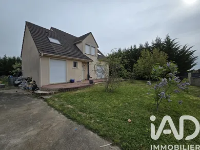 Maison à Châtillon-Coligny (45230)