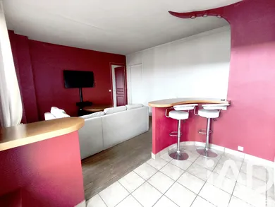Apartment in Drancy (93700)
